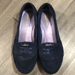 Skechers Breathe Easy High Seas Navy Blue Slip- on Fashion Loafers size 9